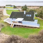 Seaside Escape With Views - By Traum Vestervig
