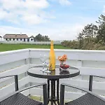 Seaside Escape With Views - By Traum