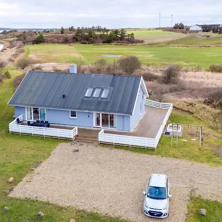 Feriehus Seaside Escape With Views