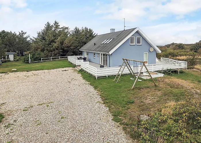Seaside Escape With Views - By Traum *